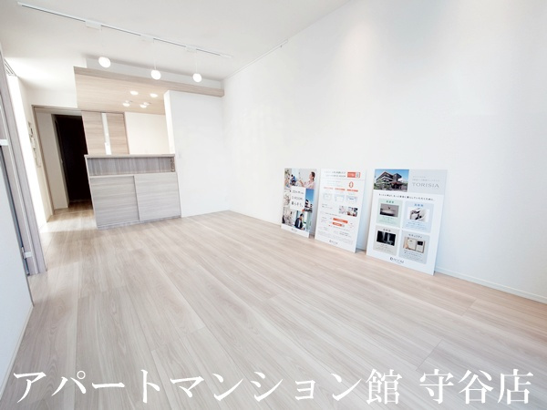 D's LIEN (ディ-ズリアン) Bの居間・リビング