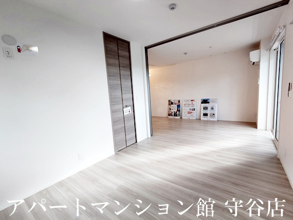 D's LIEN (ディ-ズリアン) Bの洋室