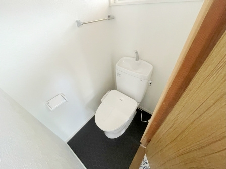 メゾンFⅡのトイレ