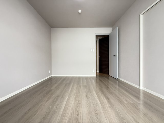 ベレオガーデンズ Miwaの洋室