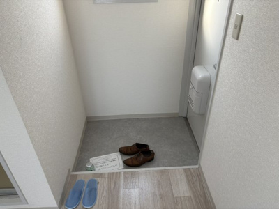 【玄関】 | ピジョン花園