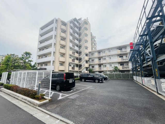 アーデル船堀パークサイトの駐車場