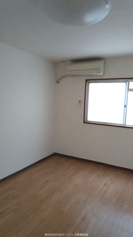 ハイツ福島の居間・リビング