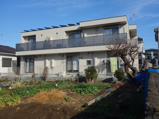 メゾン　カリヌウ　辻の外観|目前は畑なので日当たり良好