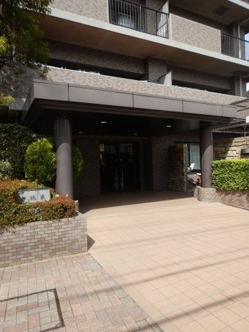 青砥東パーク・ホームズのエントランス