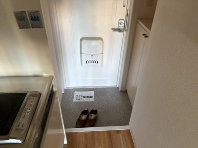 【玄関】 | クイーンズコート