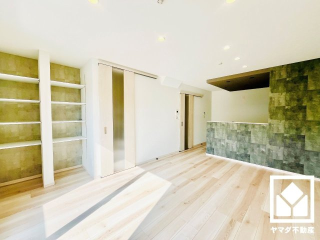 伏見区深草直違橋南１丁目の居間・リビング