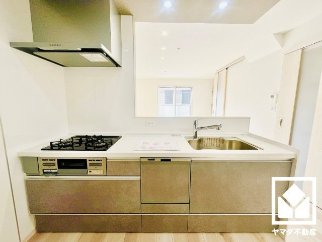 伏見区深草直違橋南１丁目のキッチン