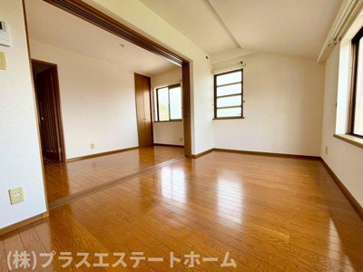 【居間・リビング】 | ベルンハイム