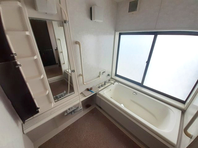 宇城市松橋町砂川の中古一戸建の浴室