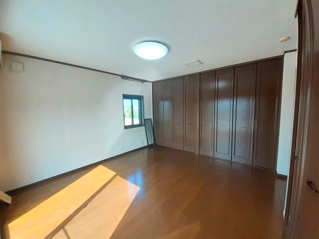 宇城市松橋町砂川の中古一戸建の洋室|2F　11帖