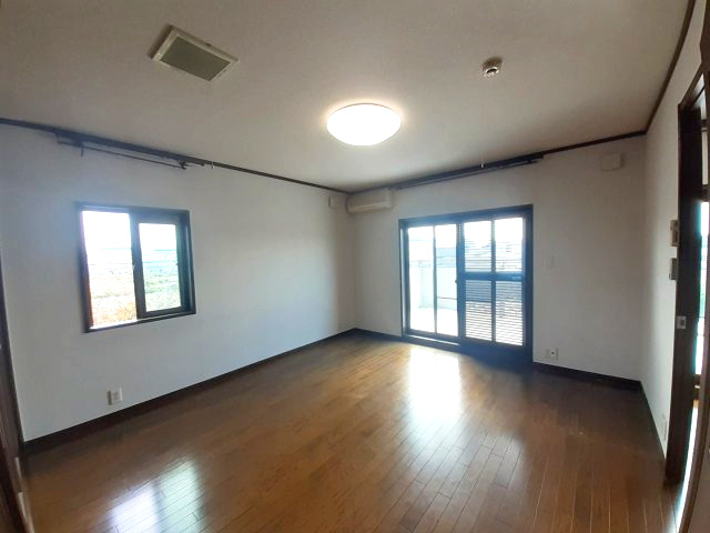 宇城市松橋町砂川の中古一戸建の洋室|2F　9.5帖