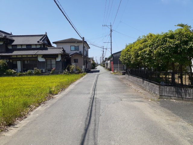 宇城市松橋町砂川の中古一戸建の周辺|東側道路