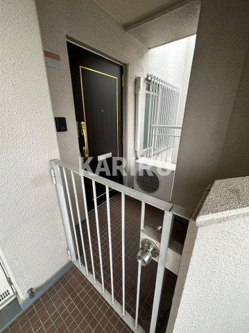 京橋アドバンス２１のバルコニー