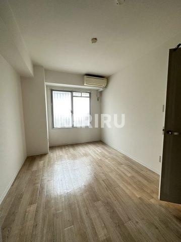 京橋アドバンス２１の居間・リビング