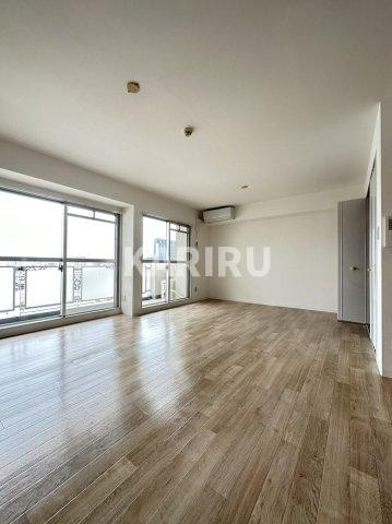 京橋アドバンス２１の居間・リビング