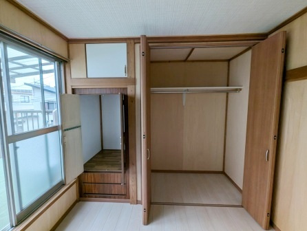 下町1-49貸家の収納|収納スペース豊富です