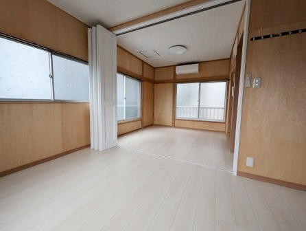 下町1-49貸家の洋室|きれいな洋室です