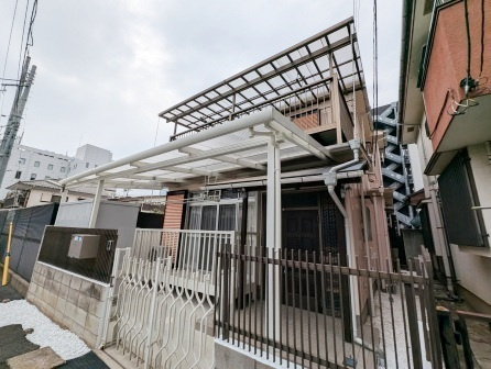 下町1-49貸家の外観|外観は落ち着いています