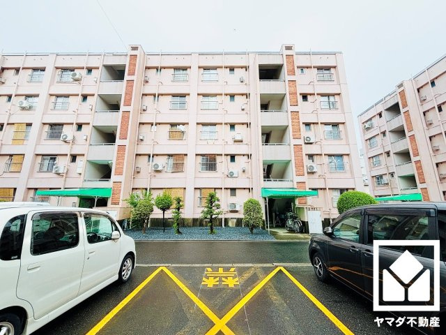 下板橋住宅C棟の外観