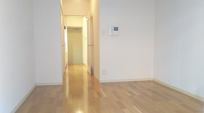 ベルパークIIの居間・リビング