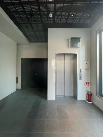 アクアヒルズ天神東のロビー