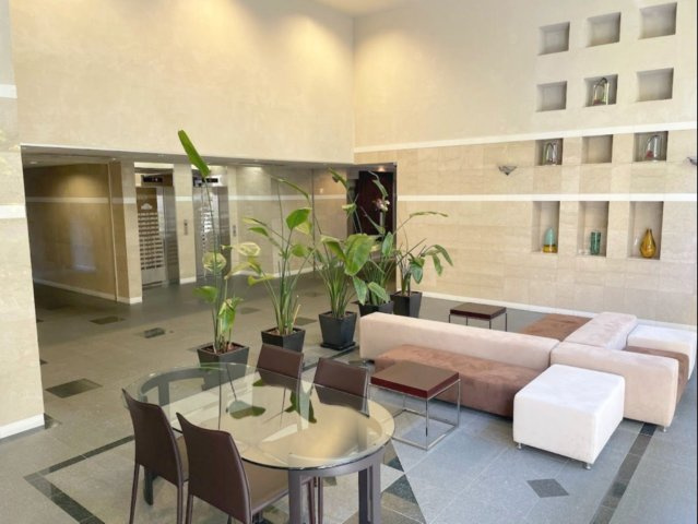 アクタス博多Vタワーのロビー