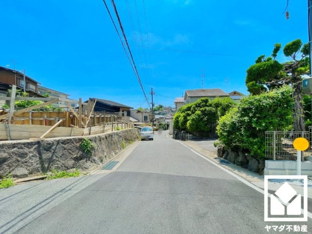 伏見区桃山町安芸山　1号地の前面道路含む現地写真