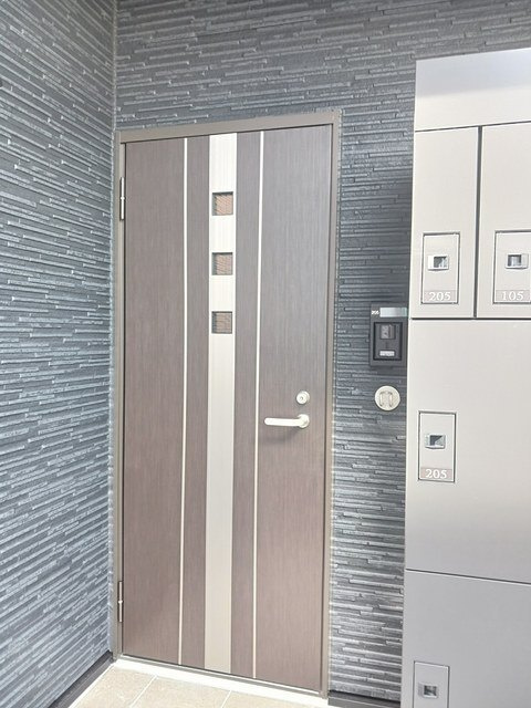 ジャン・リーブＢの玄関