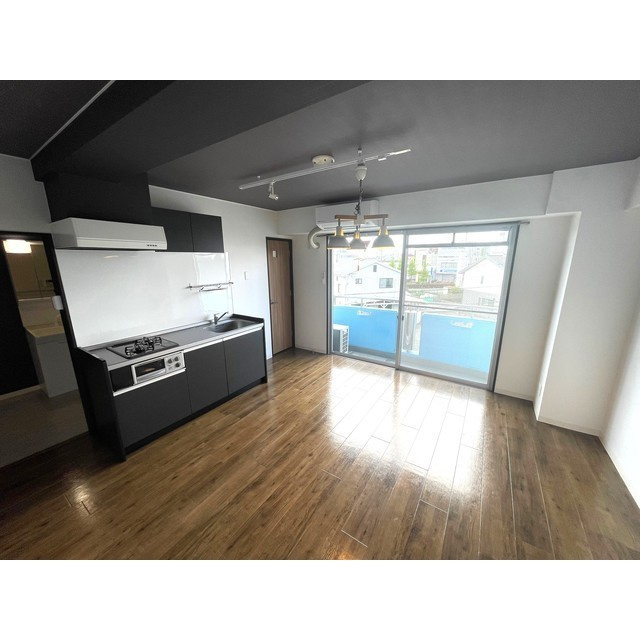 コーポレーションＴ＆Ｔの内装