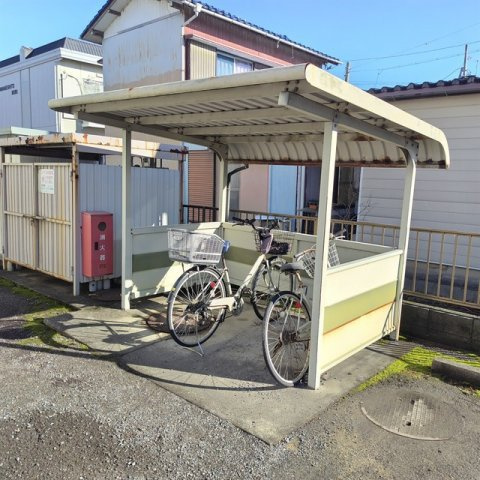 岐阜市西改田字米野の店舗一部の駐車場