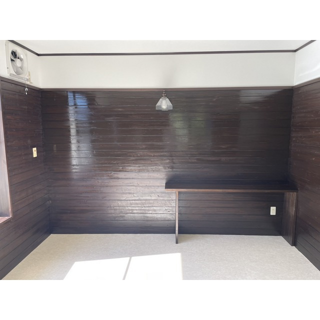 岐阜市西改田字米野の店舗一部の内装