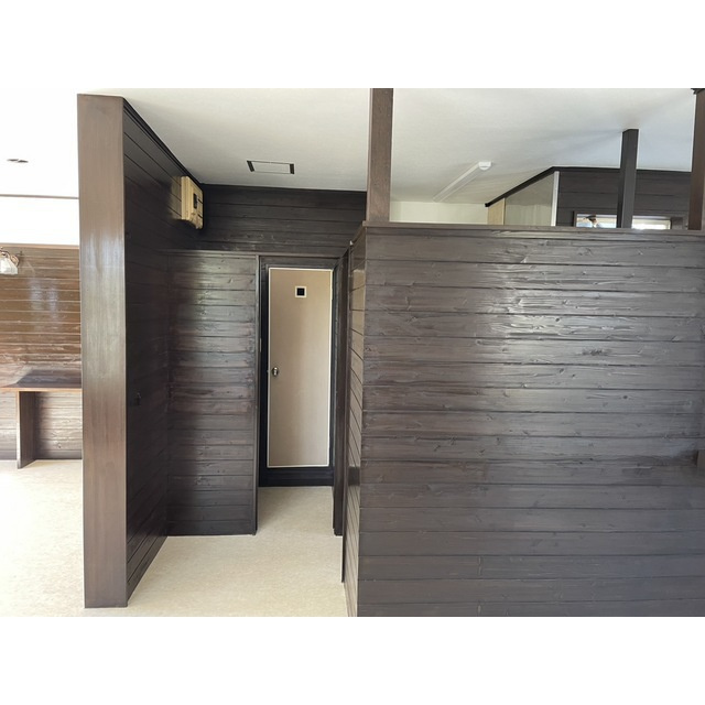 岐阜市西改田字米野の店舗一部の内装