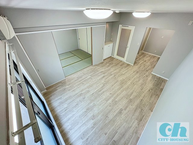 ベルウッド田園調布 102号室の居間・リビング