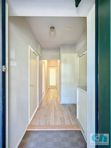 ベルウッド田園調布 102号室の玄関