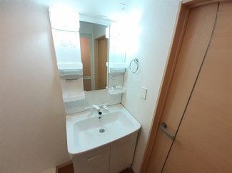 【洗面所】 | ラフィーネ | 使いやすい洗面所です