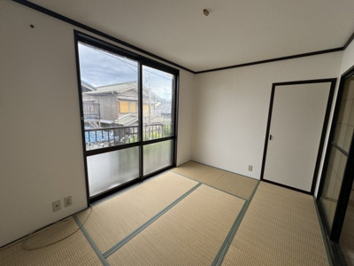 【洋室】 | 宮脇ハイツ | 落ち着いた色調の洋室です