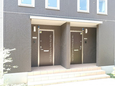 【エントランス】 | プランドールタウン若木 C