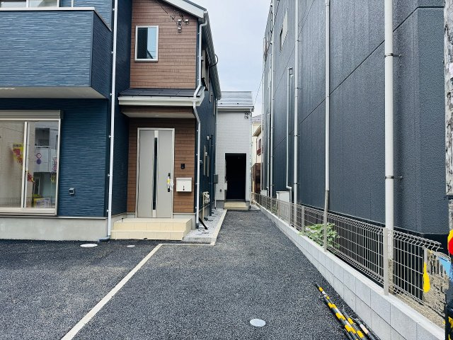 八王子市　大和田町　新築一戸建て　２５期の外観|～京王八王子駅徒歩16分・八王子駅徒歩18分　太陽光発電設備が標準搭載の新築一戸建て～