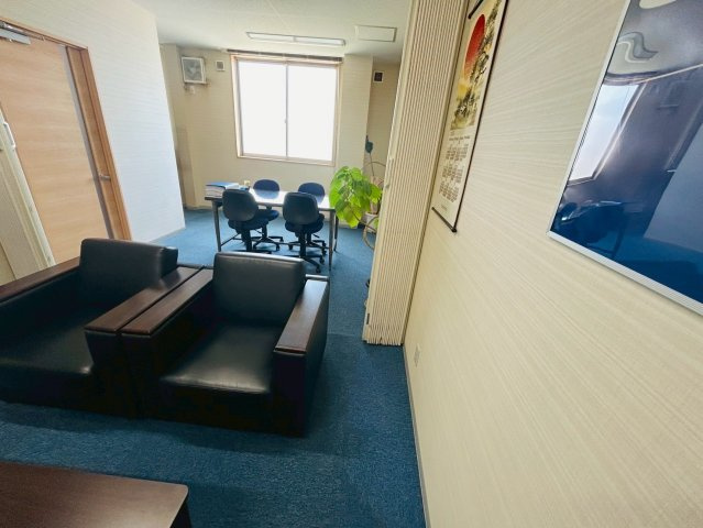 豊明市阿野町貸工場の内装