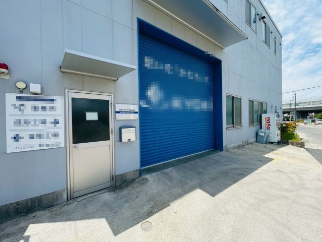 豊明市阿野町貸工場の外観