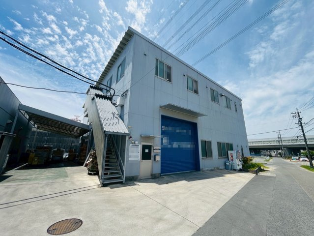 豊明市阿野町貸工場の外観