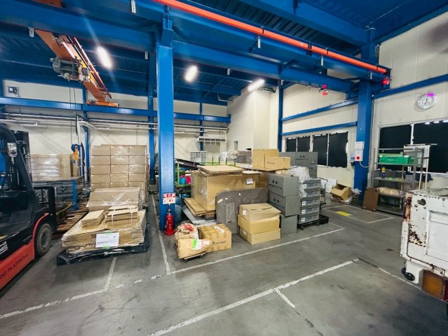 豊明市阿野町貸工場の内装