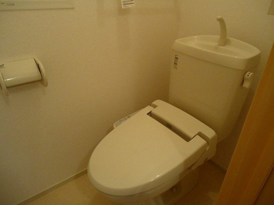 【トイレ】 | カーサ・ボヌール | 清潔感のあるトイレです