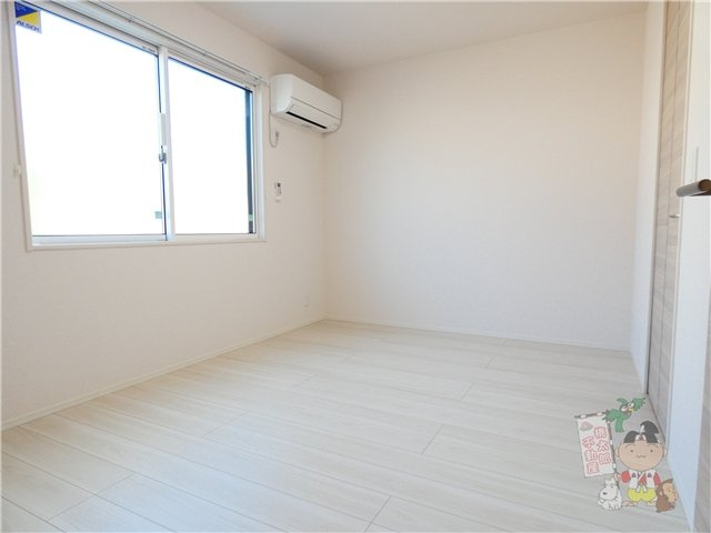 ホワイエ国富の洋室