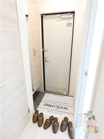 ホワイエ国富の玄関