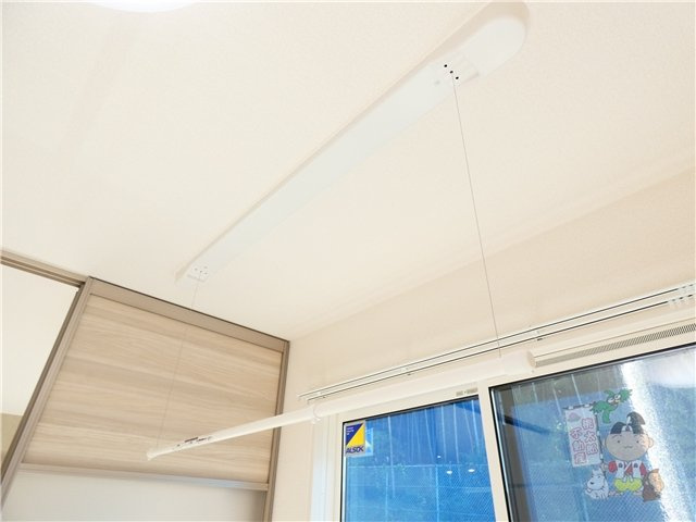 ホワイエ国富の設備