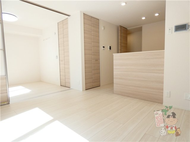 ホワイエ国富の居間・リビング