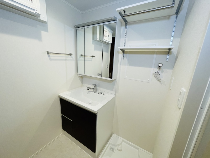 アグロスコート　B棟の独立洗面台