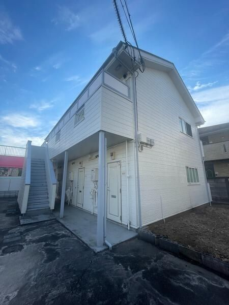 ハイム尾嵜小金井Ｂ棟の外観